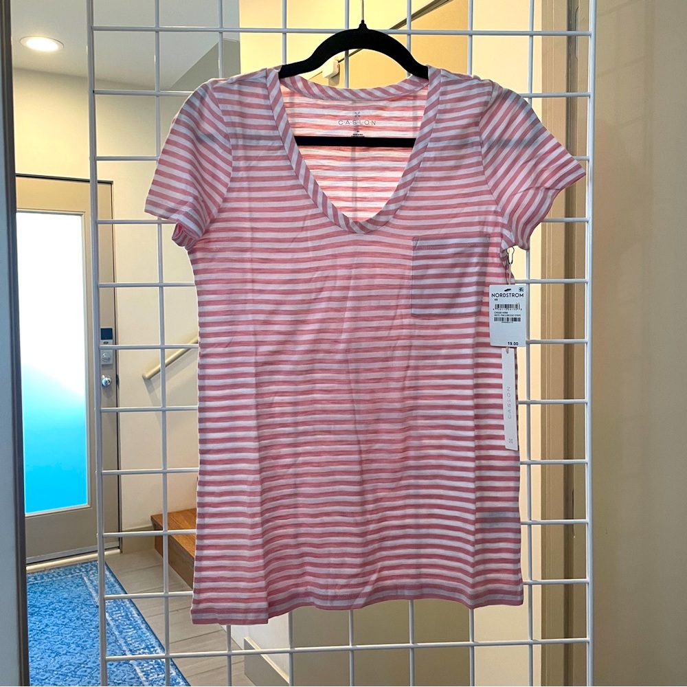 SOLD IRL NWT Abound v-neck stripe tee